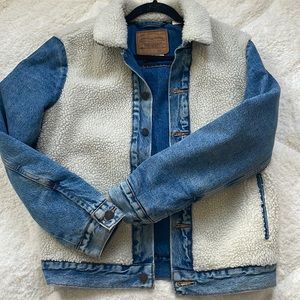 Levi’s puffer sherpa/jean jacket